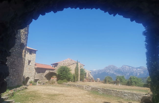 Cozy Mountain Apartment Retreat in Bajardo - Foto 30