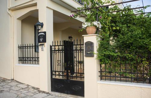 Cozy Attic Suite - Elia Apartments Chrisso - Foto 2