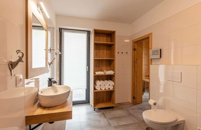 Inzell Chalets With Private Pool - Photo 46