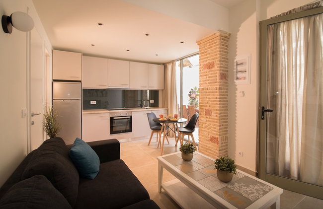 Lodge Modern Apartments - in Kalamaki Center, by ZanteWize - Foto 16