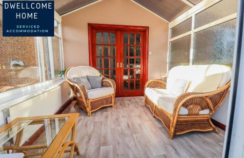 Free Driveway Parking, Fast WIFI, Ideal for long term contractor, etc stays - Dwellcome Home Ltd 3 Bedroom Boldon House - see our site for assurance - Foto 17