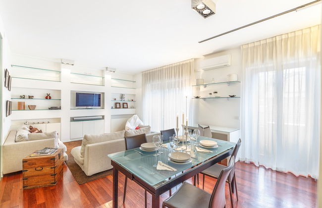 SuiteLowCost Corso Como - Photo 67