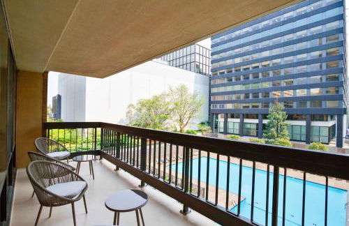 Modern Crystal City Apartment Top Amenities & Prime Location - Photo 10