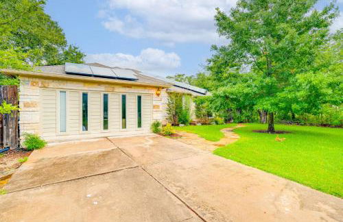 5 Mi to Lake Cedar Park Home with Outdoor Oasis - Foto 39