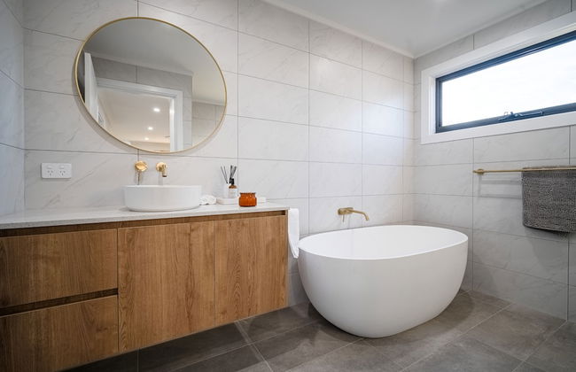 Luxury CBD Townhouse - Photo 17