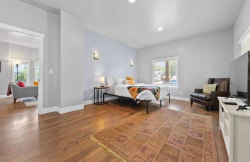 South Perry Dist Fenced Yard & Hot tub - Foto 11