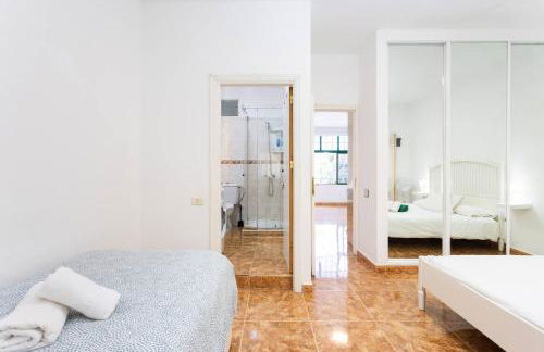 Live Arico Lapa cerca de la playa - Foto 17