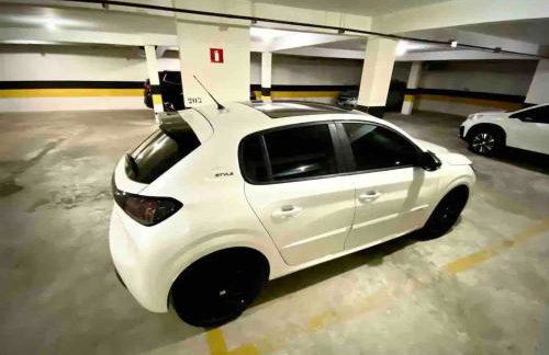 Lindo Pé na Areia, na Praia do Buracão - Rio Vermelho - Foto 18