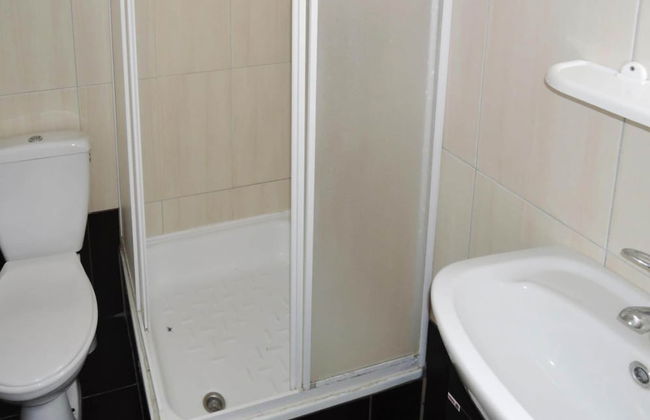 Bungalow in Wrzosowo Near Baltic Sea Beach - Photo 7