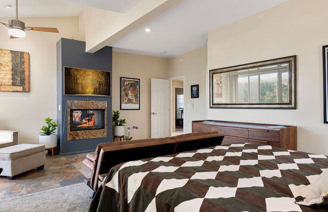 The Palms- Pool Jacuzzi and Pet Friendly - Photo 29