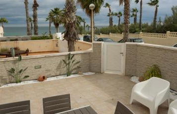 Seafront House,Sea Views,Pool and BBQ, Airport 10 mns - Photo 72