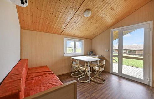 2 Bedroom Stunning Home In Barjac - Photo 4