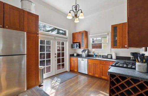 Hot Tub PRIME DWTN NAPA 3 bed 2 Bath - Foto 24