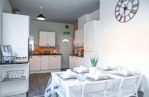 Humble Home NE - Short & Long stay or Contractors - Foto 5