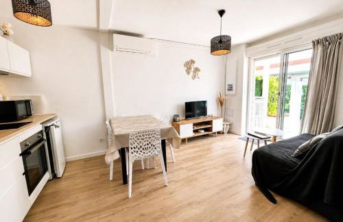 Superbe T2 climatisé avec terrasse & piscine avec accès direct à la mer - Foto 37