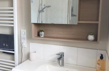 Studio 35m2 à 3 km de la gare d Angoulême avec draps et linge de maison fournis - Foto 11