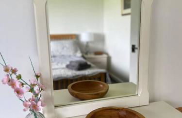 Cosy bungalow with views, walks, garden & parking. - Foto 32