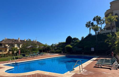 Luxury Apartment Elviria Hills - Stunning Views - Photo 42