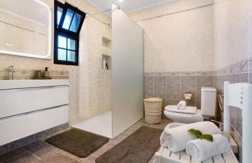 Traveller's House - Photo 12