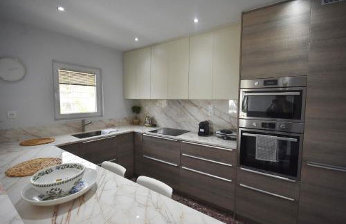 VillaVita Modern 3BR,Garden & BBQ, Walk to Beach - Foto 7