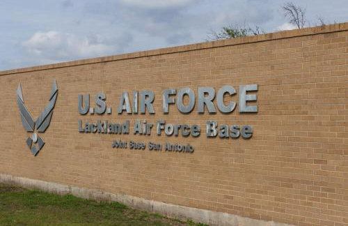 Cozy getaway by SeaWorld - Lackland AFB BMT - Foto 47