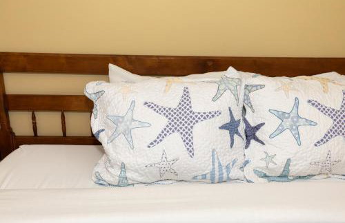 5 Bedroom Home in Old Homestead II - Photo 45