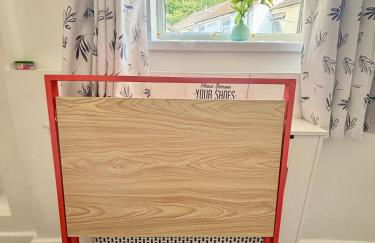 Treforest Apartment 2 Bedrooms - Next Station- Free Parking - Foto 23