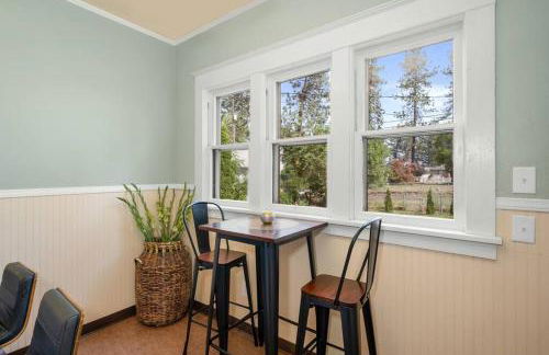 2BR 1BA Small Town Feel Pets Allowed - Foto 17