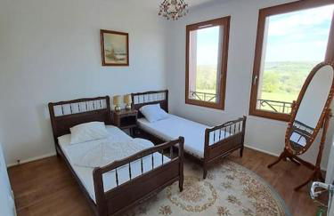 Gite puy Chavaroche met uniek uitzicht - Photo 7