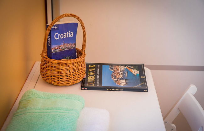 Apartment 3 Beaches With Free Parking - Photo 35