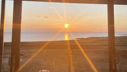 Seafront apartment with spectacular views - Foto 4