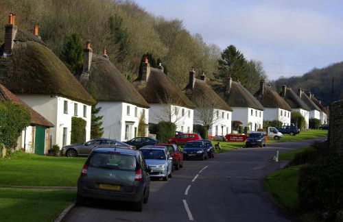 Three Little Pigs Luxury Cottage - Photo 23