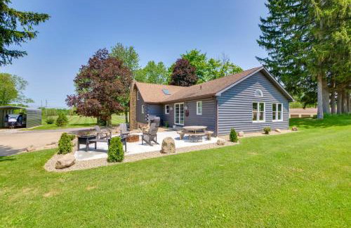 Spacious Massillon Log Cabin with Fire Pit! - Foto 39