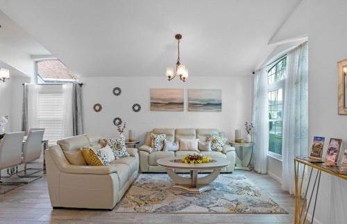 Wonderful Weston Hills Villa SE Facing Pool - Foto 2