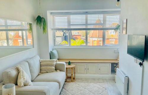 Boho Breeze - 1 bed apartment near the sea - Photo 3