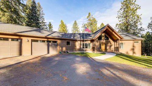 Deck and Views Scenic Group Getaway in Lakeside! - Foto 4