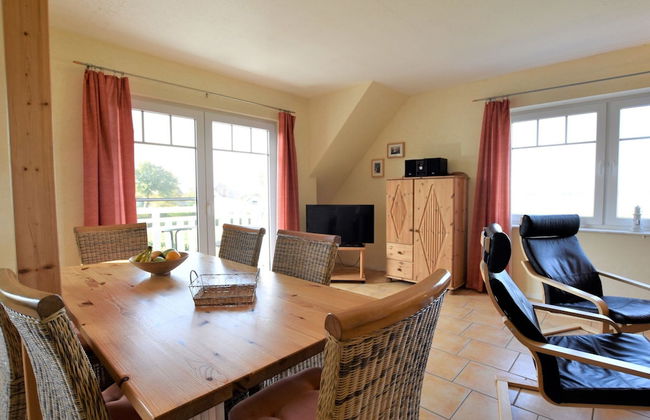 Lavish Apartment in Insel Poel With Sauna - Photo 15