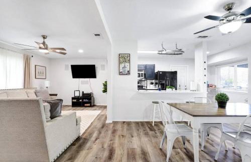 Centrally Located Little Gem - Foto 15