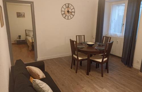 Aux Thermes - Foto 1