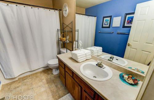 *H* 5BR Home Getaway w/HOT TUB ** - Foto 47