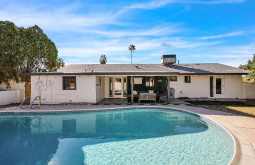 Modern Home with Pool Near ASU & Scottsdale - Foto 17