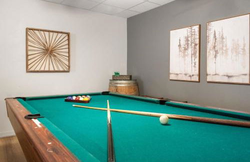 Beautiful 4BR Mountain View Cabin A Retreat for Everyone - Foto 9