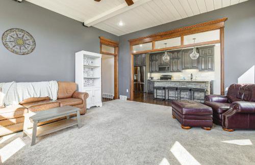 8 Mi to Lambeau Field Family Home in De Pere! - Foto 4