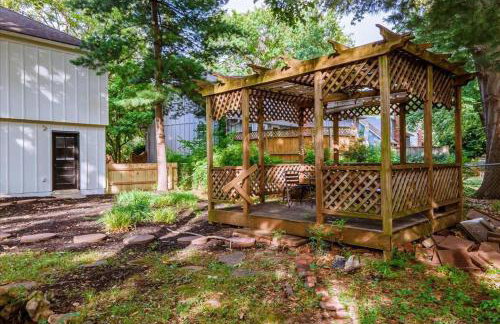 Light Bright OP Remodeled Home 4BD 2BTH - Foto 36