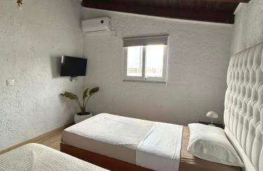 Villa Archontissa - Photo 3