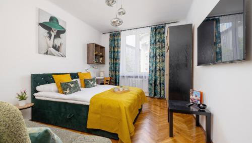 Rodzinny Apartament z dwiema sypialniami niedaleko centrum Krakowa by Noclegi Renters - Foto 5