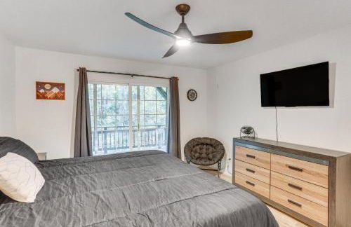 Crestline Home with Deck Less Than 2 Mi to Lake Gregory! - Foto 10