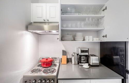 Chelsea 1BR w Water views Doorman NYC-210 - Foto 8