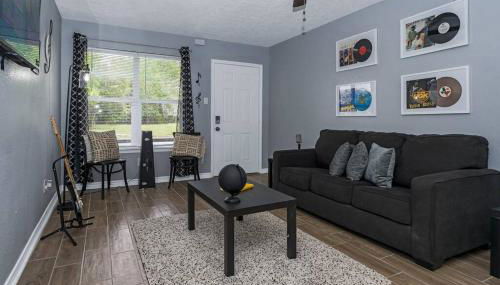 The Music Room Tsu,NRG,MedCtr,Concerts,rodeo - Photo 4