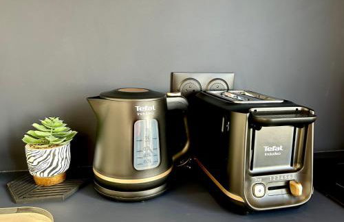 Ô StudiO Terrasse - Centre ville de Lorient - Gare - Foto 11